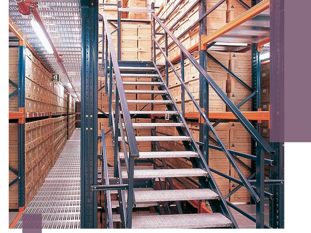 Лестницы складские прочные и безопасные под ключ в Черемхове