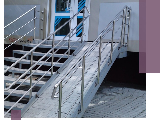 Пандус на крыльцо под ключ в Черемхове: монтаж и изготовление