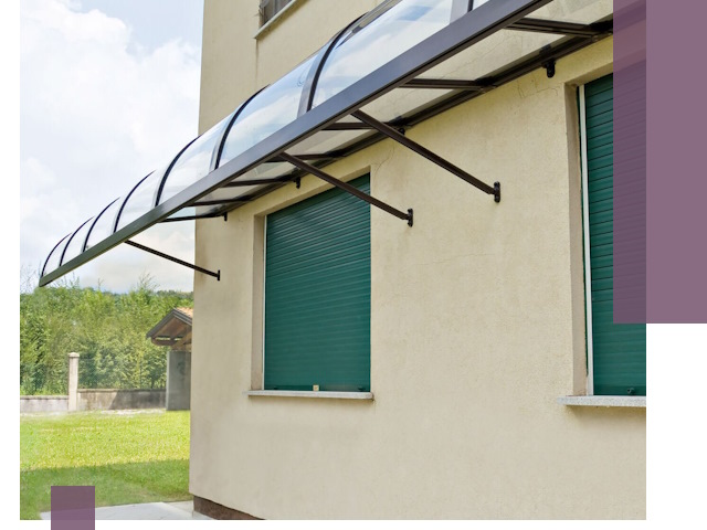 Козырьки над окнами в Черемхове — изготовление и монтаж по выгоде